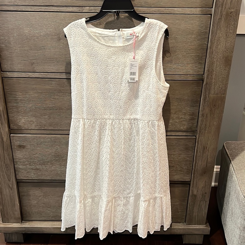 Vineyard vines white eyelet dress